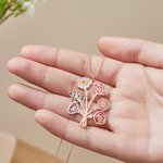 Personalized 1-7 Enamel Birth Flower Family Bouquet Pendant Necklace Birthday Mother's Day Gift for Mom Grandma
