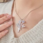 Personalized 1-7 Enamel Birth Flower Family Bouquet Pendant Necklace Birthday Mother's Day Gift for Mom Grandma