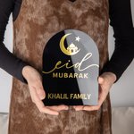 Segno acrilico personalizzato della stella a mezzaluna del Ramadan Mubarak con nome della famiglia Regalo Eid per l'Islam