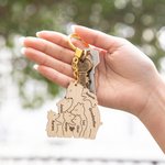 Personalized Wooden Bear Keychain with Engraved 2-6 Names Birthday Mother's Day Gift for Mother Grandmother