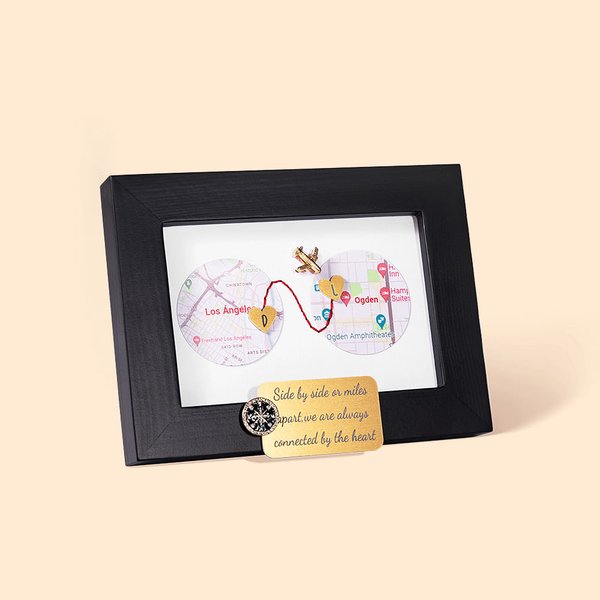 Gepersonaliseerd We Are Always Connected By The Heart Twee Kaarten In Een Frame Cadeau op Lange Afstand voor Paar