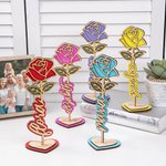 Personalizzato 3D Standable Base di legno a forma di cuore di rosa con testo inciso Decorazione da scrivania Regalo per la festa della mamma