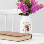 Personalized Carnation Butterfly White Ceramic Vase with 1-12 Names Mother's Day Birthday Gift for Mom Grandma