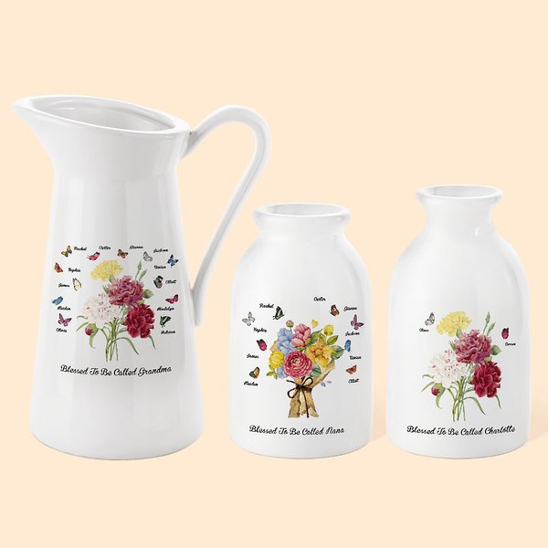 Personalized Carnation Butterfly White Ceramic Vase with 1-12 Names Mother's Day Birthday Gift for Mom Grandma