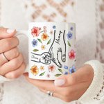 Personalized Watercolor Flower 1-9 Holding Hands Ceramic Mug with Name Mother's Day Birthday Gift for Mom Grandma