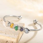 Personalizado 1-5 Cristal Raw Birthstones Ajustable Familia Bangle Día de la Madre Cumpleaños Regalo para las mujeres