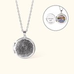 Gepersonaliseerde kleine ronde vingerafdruk fotolocket ketting met tekst Herdenkingscadeau voor verlies van geliefde