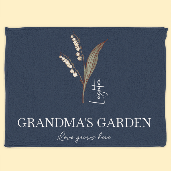 Personalised Family Birth Flowers Love Grows Here Fleece Blanket Gift for Mom Grandma