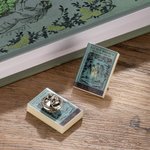 Personalizado Mini libro de la cubierta de acrílico Broche de solapa Regalo de cumpleaños para los amantes del libro Escritor