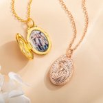 Personalisierte geprägte kubische Medaillon Foto Halskette mit Zirkon Geburtstag Muttertag Geschenk für sie verziert