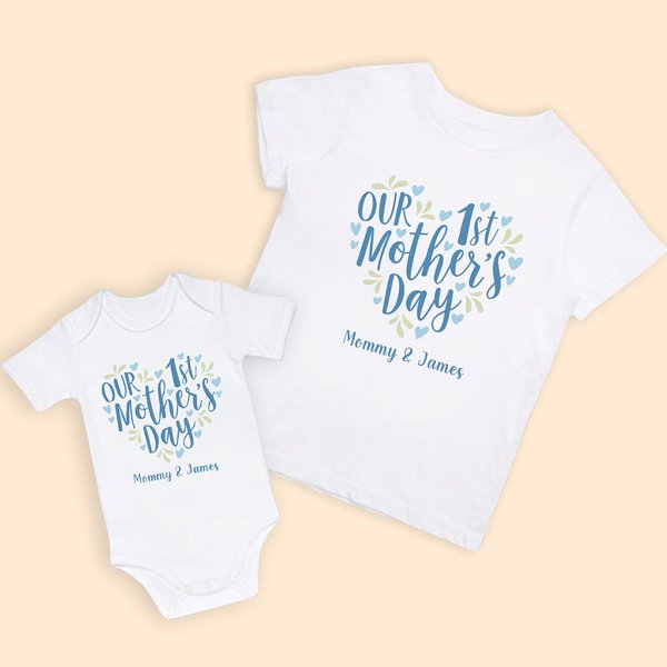 Camiseta personalizada con estampado de corazones 100% algodón Body para bebé con nombre a juego Nuestro primer regalo del Día de la Madre para la nue