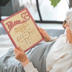 Personalisierte hölzerne Mom Puzzle Zeichen mit 1-6 Namen graviert Schreibtisch Dekoration Muttertag Geschenk für sie