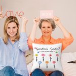 Funda de almohada personalizada Mariposa 1-14 Flores de Nacimiento con Nombre y Texto Regalo de inauguración del Día de la Madre para Ella