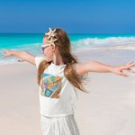 Camiseta infantil personalizada con diseño de zapatilla de playa 100% algodón con 1-8 nombres Regalo para el Día de la Madre Día del Padre para niños