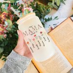 Gepersonaliseerde This Grandma Mom Belongs To 20oz Frosted Glass Cup met 1-16 Geboorte Bloemen en Namen Moederdagcadeau voor haar