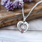 Gepersonaliseerde Babyvoeten Hart Geboortesteenketting met Gegraveerde Namen Moederdag Verjaardagscadeau voor nieuwe moeder