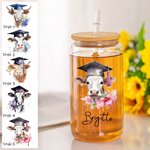 Bicchiere di vetro personalizzato Highland Cow da 12 oz 16 oz 20 oz con coperchio in bambù e cannuccia Regalo di laurea per laureati classe 2025