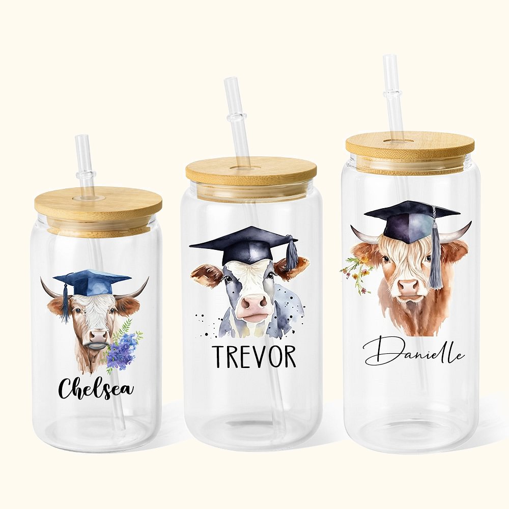 Verre avec Couvercle en Bambou et Paille Personnalisée avec Nom Motif Vache Highland Cadeau de Fin d'Études pour les Diplômés de la Classe 2024