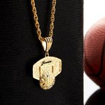 Henkilökohtainen koripallo Rebounding kaulakoru kaiverrettu nimi syntymäpäivälahja koripallo rakastaja valmentaja