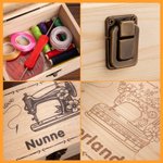 Boîte de rangement en bois personnalisée avec nom pour machine à coudre Made With Love Cadeau d'anniversaire pour couturière passionnée de couture
