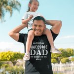 Personalisierte Diese Awesome Dad Belong to 100% Baumwolle T-Shirt mit Namen Vatertag Geburtstagsgeschenk für Daddy