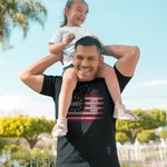 Personalized American Flag 100% Cotton T-Shirt with 1-8 Names Father's Day Birthday Gift for Daddy