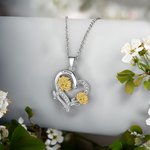 Personalisierte bunte Emaille Geburt Blume Herz Halskette mit eingraviertem Namen Geburtstag Muttertag Geschenk für sie