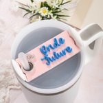 Henkilökohtainen akryyli 3D Glitter Ring Tulevaisuuden rouva nimilevy Tag Topper for Stanley Tumbler Accessory Häät vuosipäivä lahja vaimo Fiancee Morsian