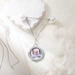 Gepersonaliseerde Parels Iets Blauw Oud Bruidsboeket Bedel Broche Pin met Foto en Gegraveerde Tekst Verjaardag Huwelijkscadeau voor Bruid