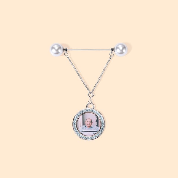 Gepersonaliseerde Parels Iets Blauw Oud Bruidsboeket Bedel Broche Pin met Foto en Gegraveerde Tekst Verjaardag Huwelijkscadeau voor Bruid