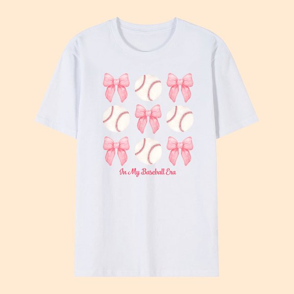 Maglietta personalizzata Coquette Bow Calcio Basket Sport Adulto con nome Regalo di compleanno e anniversario per donne