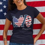 Personalized USA Flag Love Heart 4th of July T-shirt Sweatshirt with 1-16 Names American Independence Day Gift for Mom Grandma