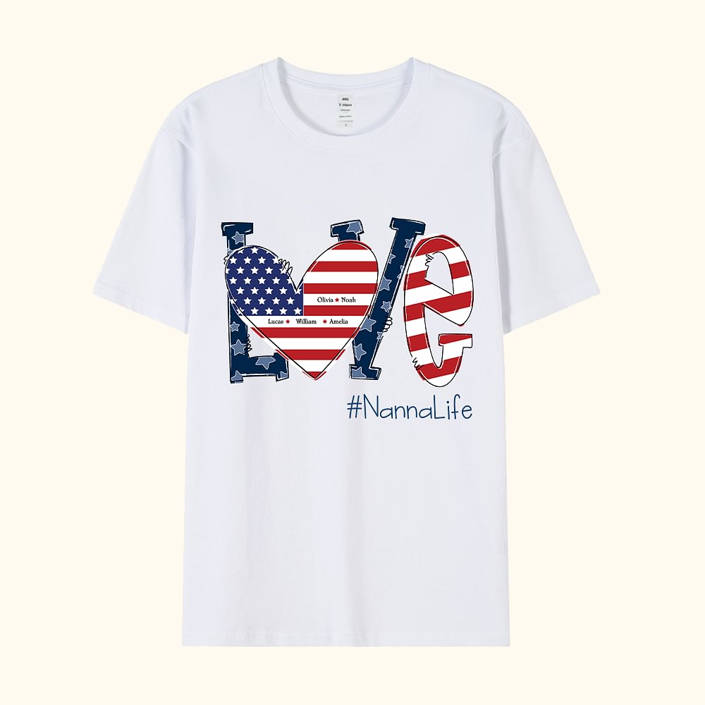 T-shirt Sweatshirt de Drapeau USA Personnalisé avec 1-16 Noms Coeur d'Amour 4 Juillet Cadeau Fête de l'Indépendance Américaine pour Maman Grand-mère
