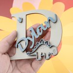 Plaque de Porte de Chambre d'Enfant en Bois Personnalisée avec Nom et Initiale Cadeau Anniversaire pour Enfants