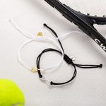 Bracelet Personnalisé avec Initiale Gravée Bracelet avec Corde Réglable et Breloque de Raquette Tennis Cadeau Anniversaire pour Amoureux de Tennis