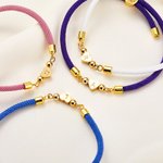 Personalisierte gravierte anfängliche Herz Charme verstellbare geflochtene Armband Multicolor verfügbar Geburtstag Jahrestag Geschenk für sie