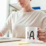 Personalisierte Bleistift Apfel Notebook Papier Elemente Spaß Letter Initial 11oz Keramik Becher mit Namen Wertschätzung zurück zu Schule Geschenk für