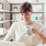 Personalisierte Bleistift Apfel Notebook Papier Elemente Spaß Letter Initial 11oz Keramik Becher mit Namen Wertschätzung zurück zu Schule Geschenk für