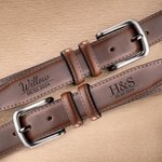 Gepersonaliseerde handgemaakte monogram duurzame lederen mannen riem met gegraveerde naam vader Valentijnsdag jubileum cadeau voor hem