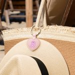 Personalizzato Pink Doll Font Forte fermaglio magnetico in pelle a forma di cuore con iniziali Set di 2 accessori da viaggio regalo per ragazze donne