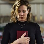 Collier Prénom Vertical Personnalisé Pendentif Croix Crucifix Bijoux Baptême Première Communion Cadeau pour Chrétien