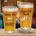 Vaso de cerveza personalizado Drink Up Daddy We Won't Tell Mam Fist Bump 16oz con 1-4 nombres de niños y texto Regalo de cumpleaños del Día del Padre 