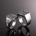 Bague Homme avec Gravure Personnalisée Chevalière Personnalisable avec Prénoms et Texte Cadeau Anniversaire Fête des Pères pour Papa Grand-Père