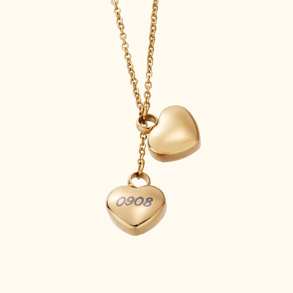 Collier Pendentif Urne de Cendres Double Coeur Personnalisé avec Nom Gravé Bijoux Funéraires Cadeau Commémoratif pour Femme