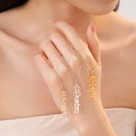 Personligt läckert hebreiskt namnhalsband med födelseblomma Födelsedag judisk Bat Mitzvah-gåva för kvinnor