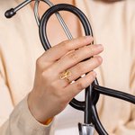 Estetoscopio Personalizado Diseño Anillo de Plata de Ley con Piedra de Nacimiento Graduación Semana de la Enfermera Regalo para Enfermera Doctor Perso