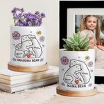 Personalised 3D-effect Bear Hug Plant Pot with 2-9 Names and Bamboo Base Father's Day Mother's Day Gift for Family