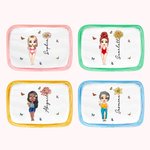 Personalisierte Cartoon Mädchen Kosmetiktasche mit Geburtsblume und Namen Wasserdicht Urlaub Essentials Hochzeit Party Geburtstag Geschenk für sie