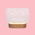 Veilleuse de LED avec Socle en Bois Personnalisée avec Nom et Pays Cadeau d'Adieu pour la Famille et les Amis