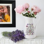 Personalized 3D-effect Flower 2-9 Hug Bears Ceramic Vase with Names Birthday Anniversary Gift for Mom Grandma